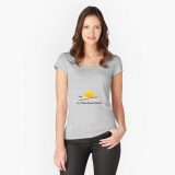 No más rey que Cristo Camiseta entallada de cuello ancho